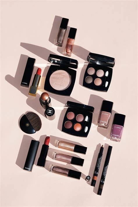 chanel spring summer 2020 makeup swatches|Chanel Spring/Summer 2020 Makeup Collection .